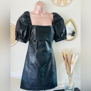 ❌FREE H&M faux leather fitted dress